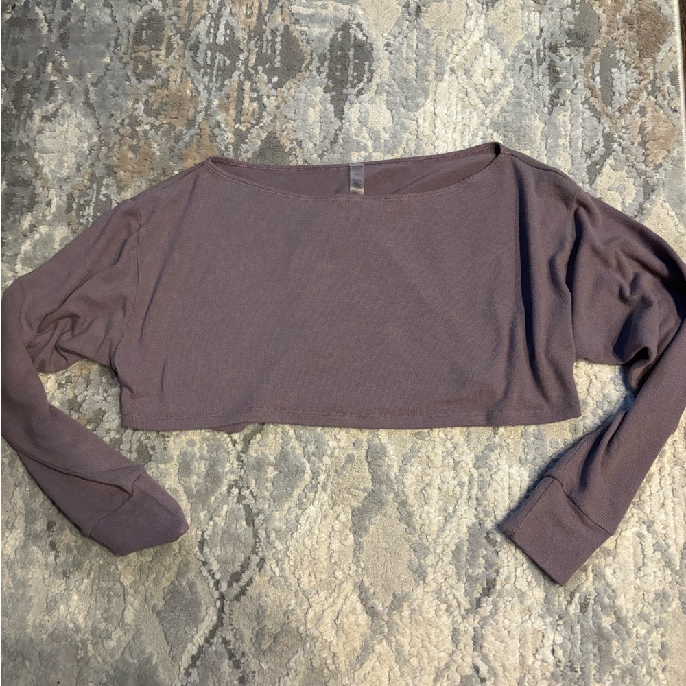 Beyond Yoga Mauve Long Sleeve Crop Top